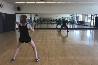 students at a Grind class